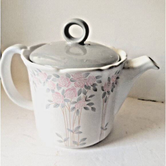Vintage Sadler Made In England Rose Pattern 4 Cup Teapot 1950's - Picture 1 of 12